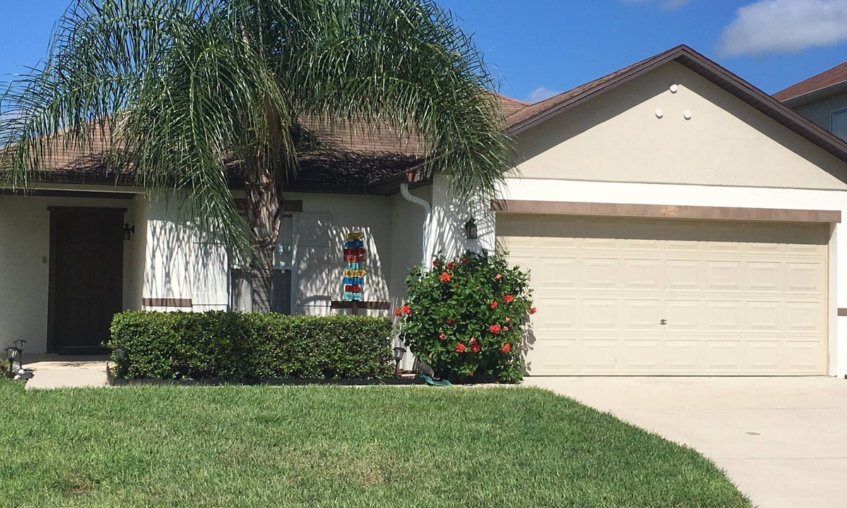 Davenport Villa | Near Disney 3 Bed/2 Bath "Florida Oasis" w/Pool & Spa-10% disc 7+nights