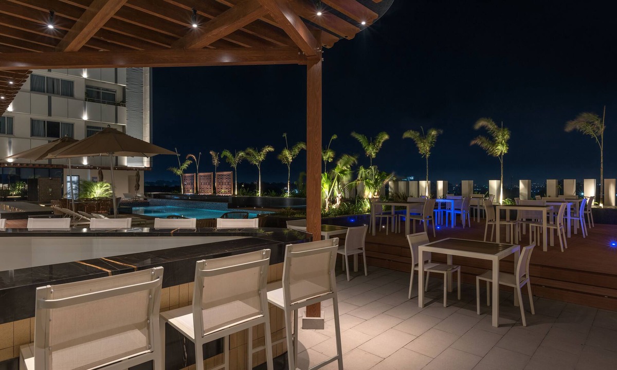 Lusaka Hotel | Neelkanth Sarovar Premiere