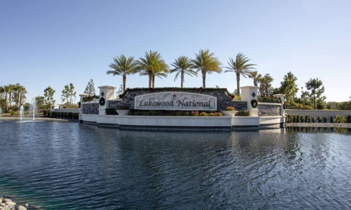 Lakewood Ranch Condo | New 2 Bedroom/2 Bath Condo at Lakewood National Golf Club