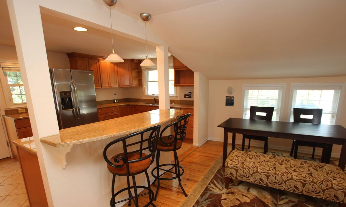 South Rehoboth House | New Listing!! 4 Bedroom home located in downtown Rehoboth and Pet Friendly too!
