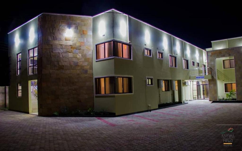 Chipata Hotel | Nyamfinzi Hotel