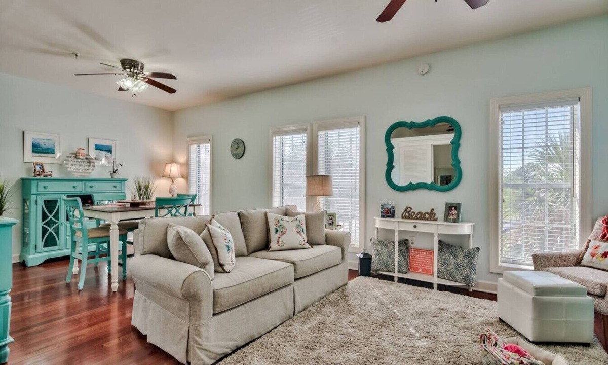 Seacrest Beach Condo | One Bedroom, 620 Sq Ft, Seacrest Beach, Free Bikes