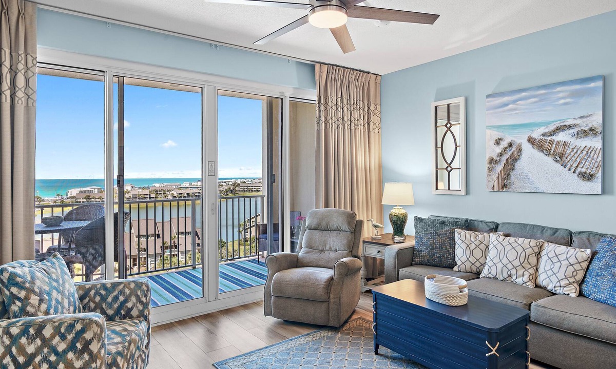 Miramar Beach Condo | Our Beach Getaway at Miramar Beach - Destin