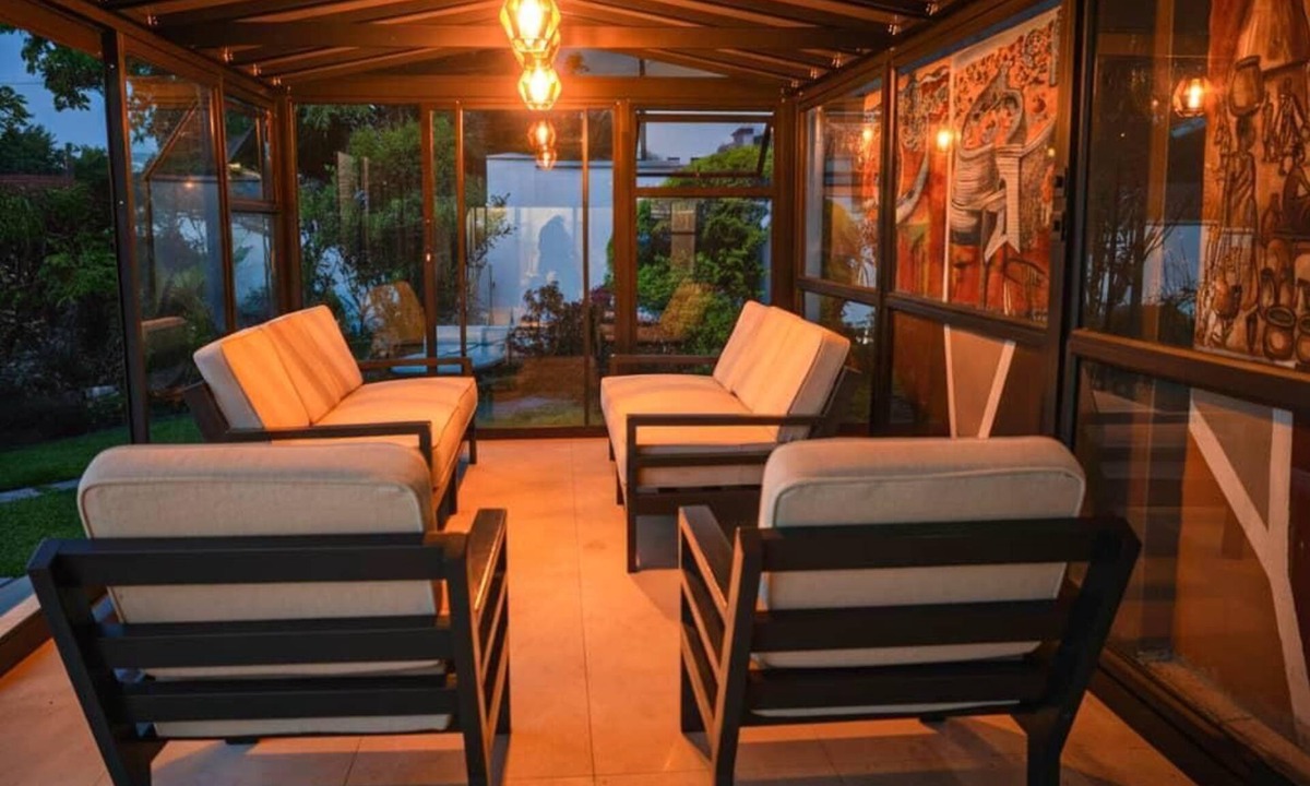 Harare Bed & Breakfast | Pemabwe