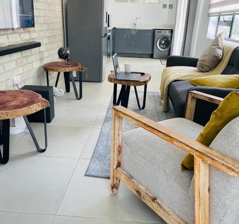 Bulawayo Apartment | Place on Oak 3