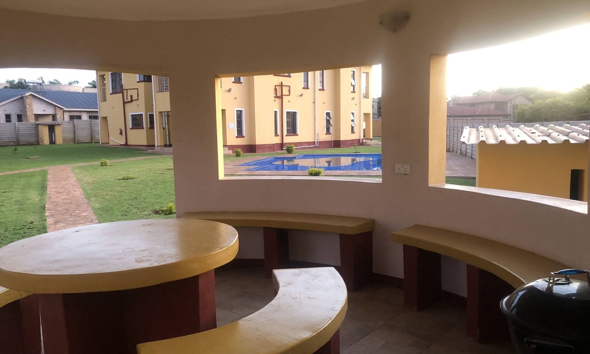 Harare Cabin | Pomona BB House - Luxury accommodation, near Sam Levy's Village in Borrowdale.