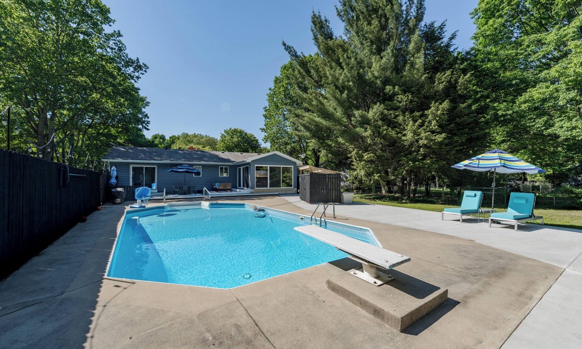 Fennville House | Private Pool Open 5/18-9/28 | Game Room | Movie Room | Dog Friendly