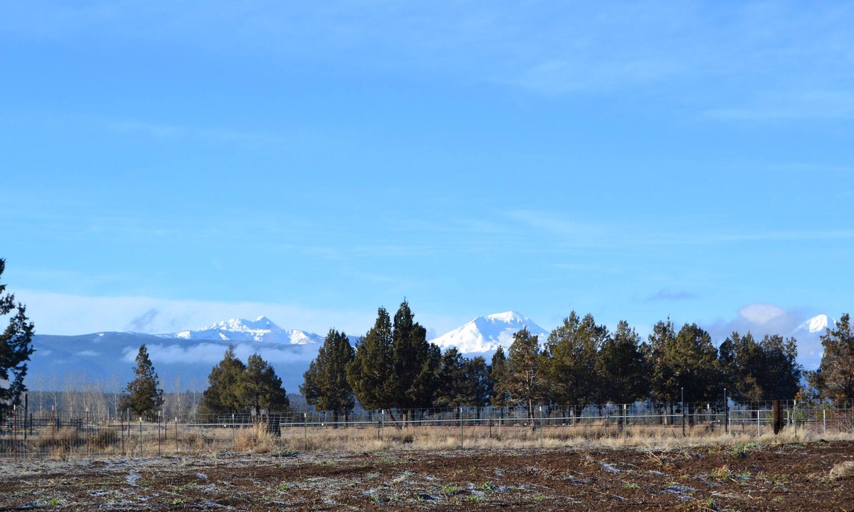 Bend House | Private wing on 10 acres with Mountain Views.