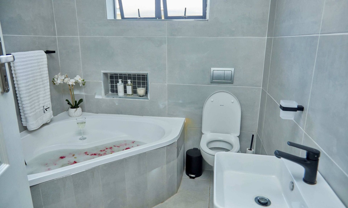 Harare House | Quaint 3-bedroom house with WiFi in vibrant Harare
