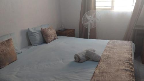 Lusaka House | Queen Room self contained