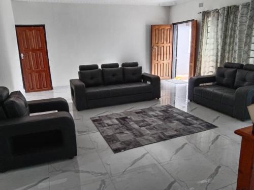 Lusaka Central Bed & Breakfast | Radiant lodge