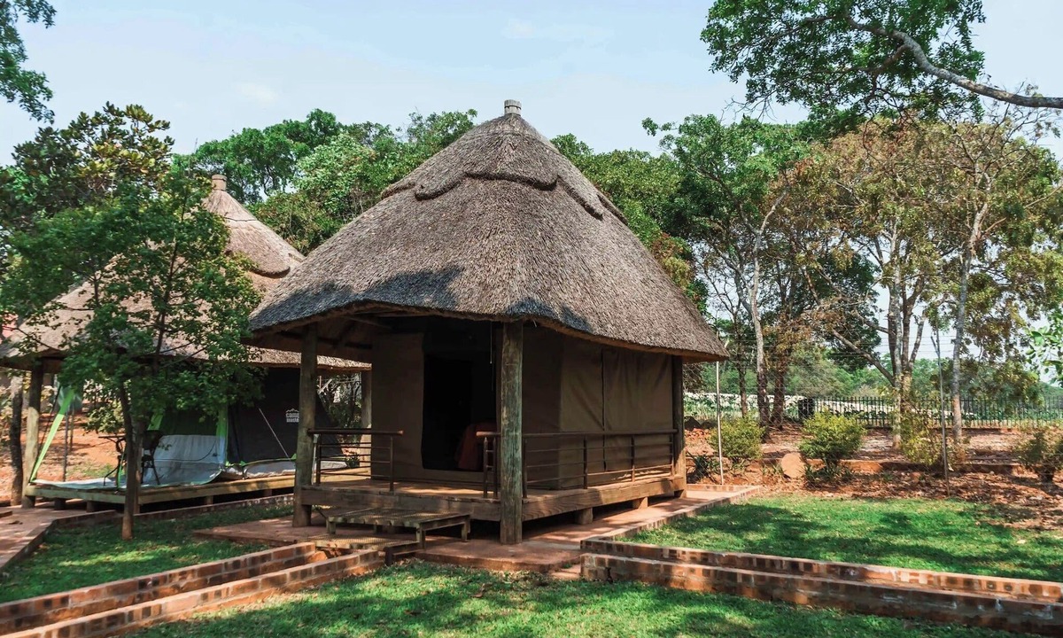 Goromonzi Hotel | Raregold Resort