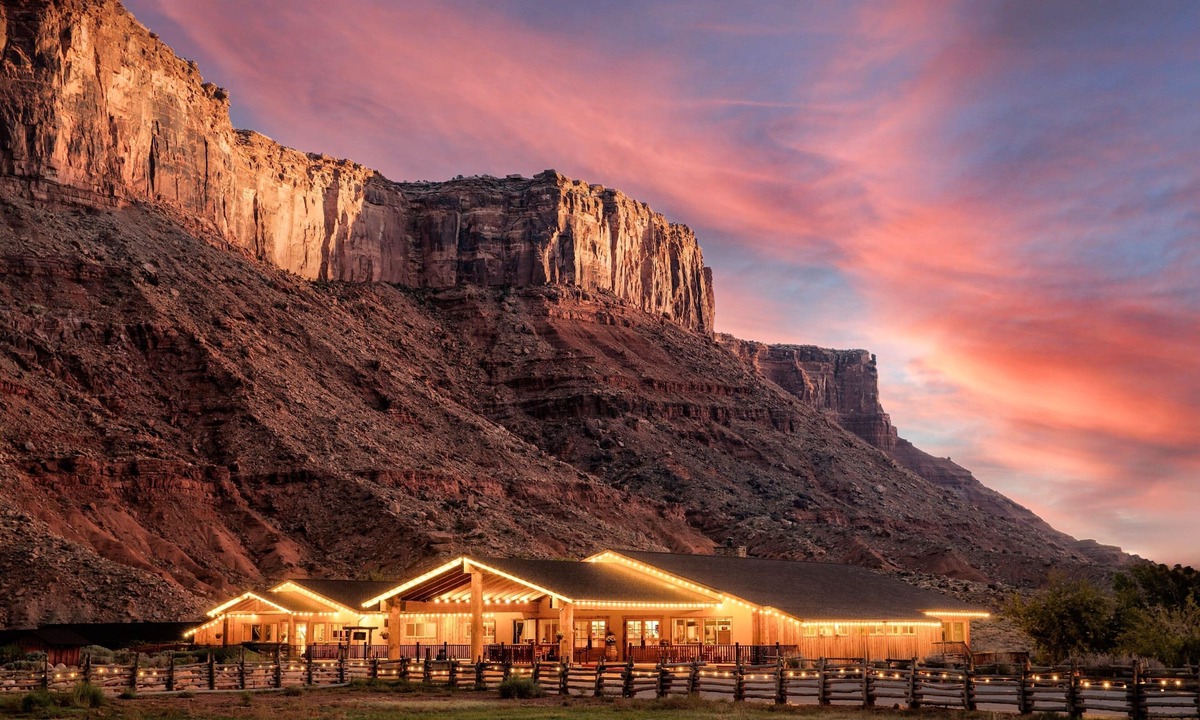 Moab Hotel | Red Cliffs Lodge Moab