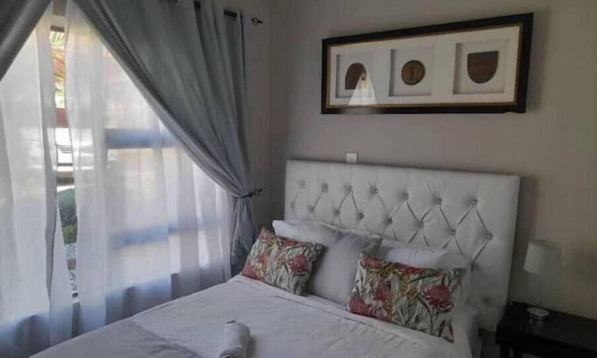 Lusaka Central Apartment | Roma, Lusaka, cosy and homely apartment