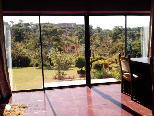 Harare East House | Ryan's Guest House Shawasha Hills Harare Excutive Studio
