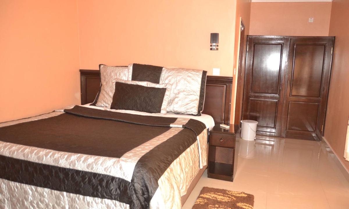 Livingstone Cabin | Sikalongo Lodge Highlands