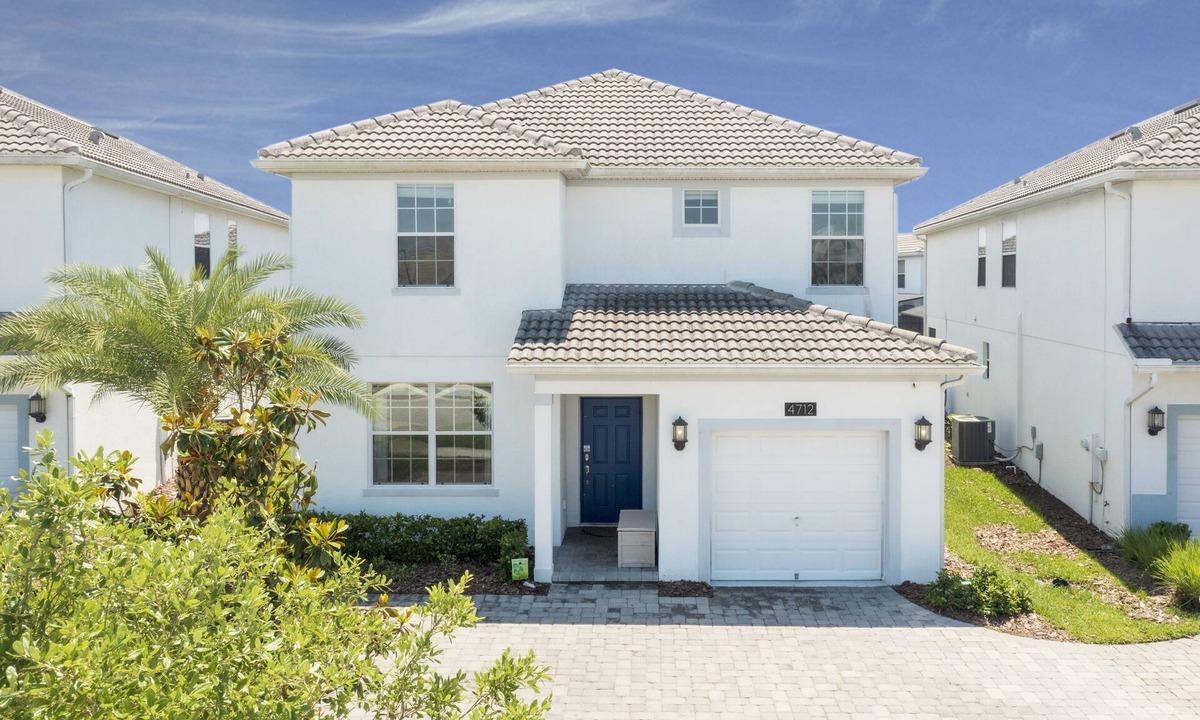 Kissimmee House | Single Family Home @ Storey Lake Resort Vacation Homes in Kissimmee.!