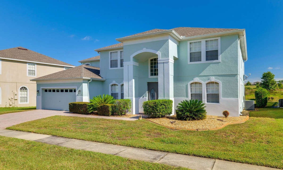 Highlands Reserve Villa | Spacious villa, outdoor entertaining - family friendly. Near theme parks.