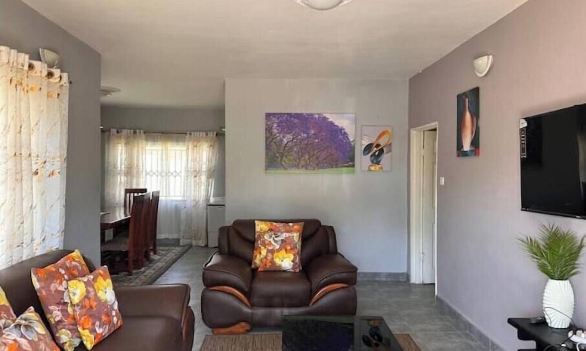 Bouvet Island House | Staylax- Hatfield Manor 4