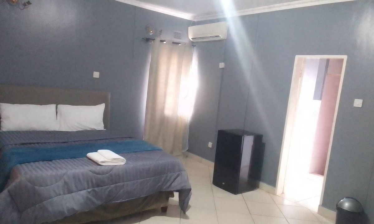 Lusaka House | Still waters lodge