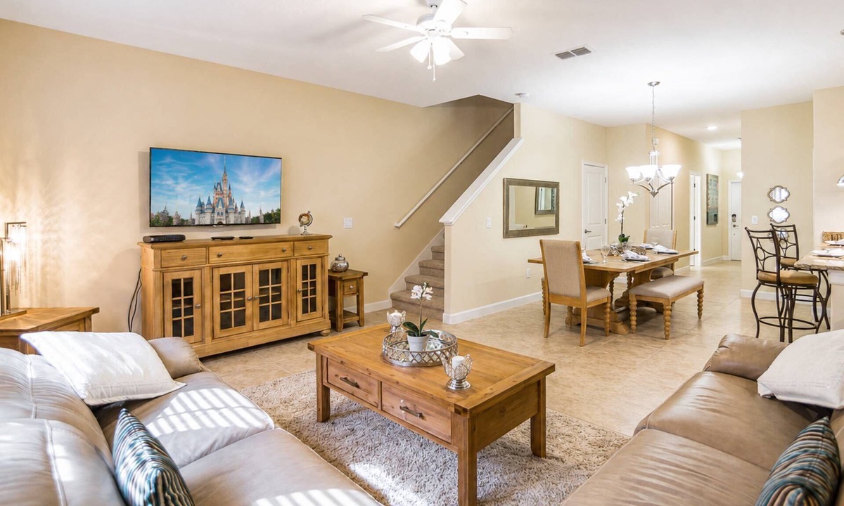 Kissimmee House | Storey Lake Resort home with Mini-Golf & Lazy River | Private Pool | Sleeps 10