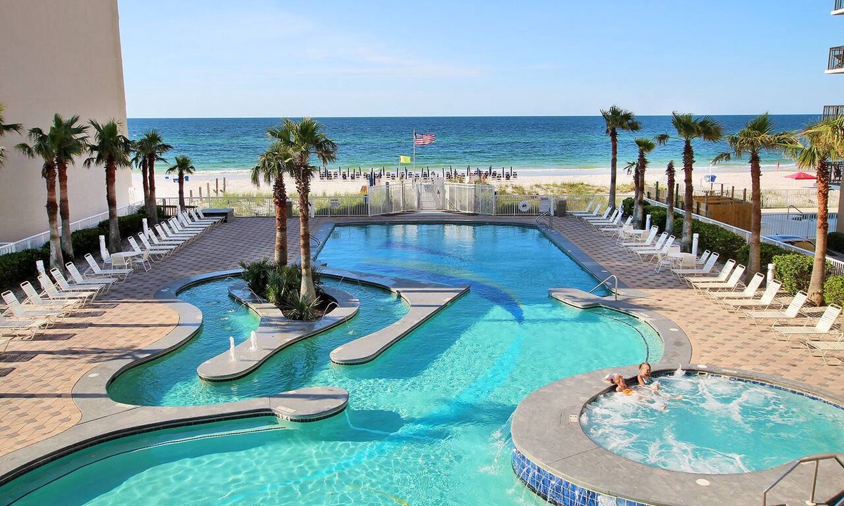 Gulf Shores Condo | Stunning Gulf Views | Beach Access | Sleeps 6