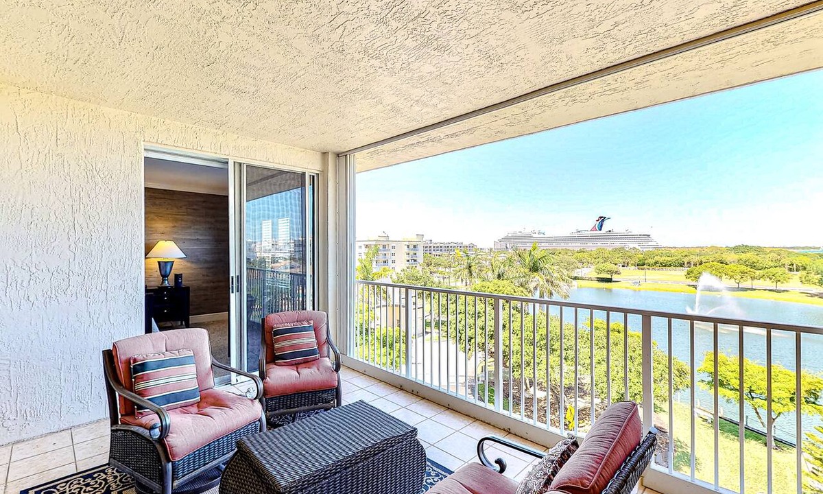 Port Canaveral Condo | Stunning Port Canaveral Cruise Views W/Covered Balcony, Large Unheated Pool, Fitness & BBQ Grills!