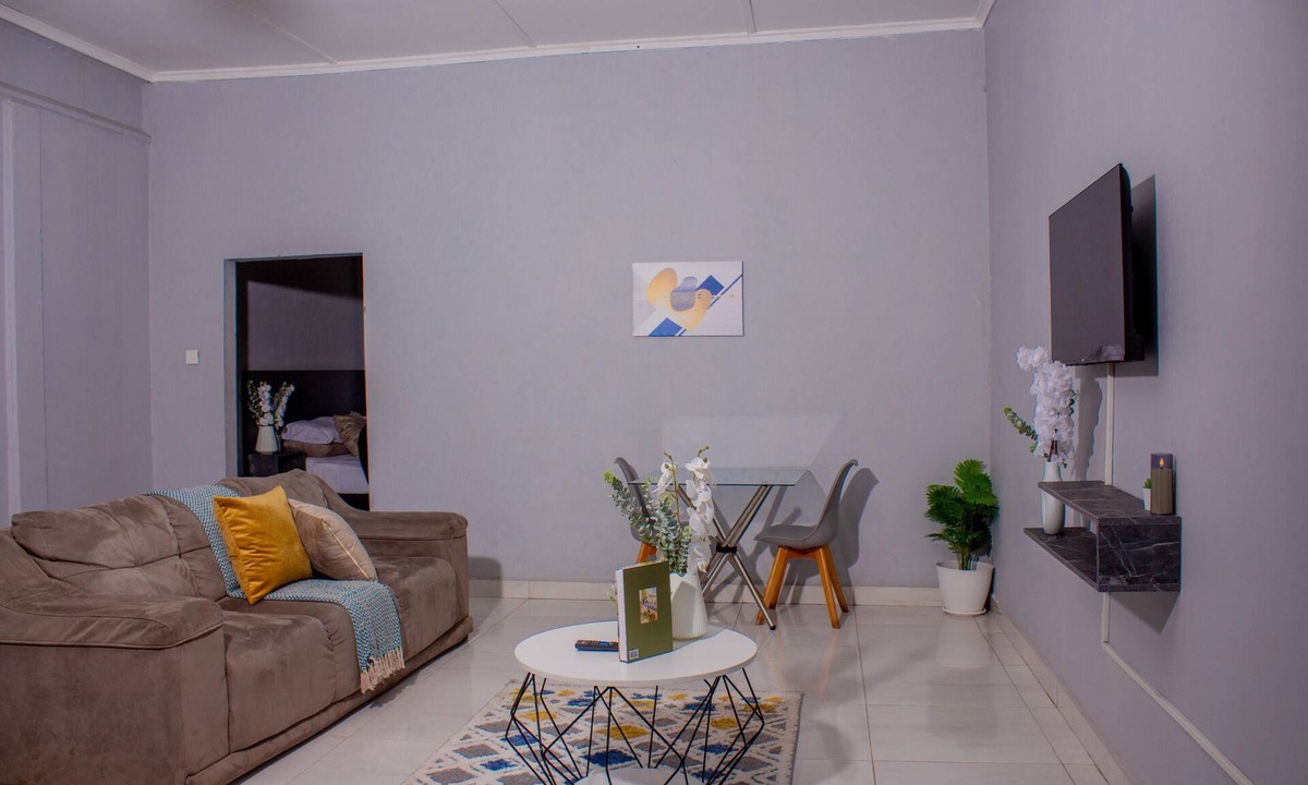 Kariba Apartment | Stylish 1-bedroom apartment in Kariba Height - 2380