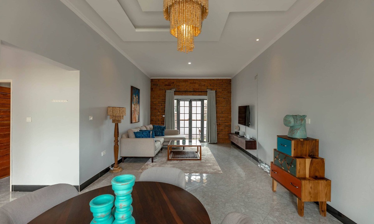 Lusaka Central Apartment | Stylish Urban 2BR|Kawe