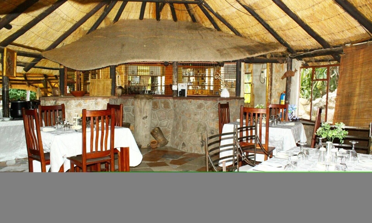 Bulawayo Apartment | Superb tropical setting 5
