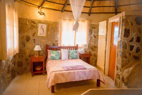 Figtree Villa | Thakgalo Honeymoon Suite - 2211