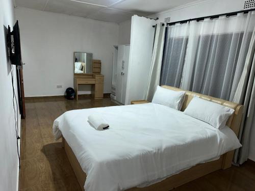 Lusaka House | The 12th Avenue