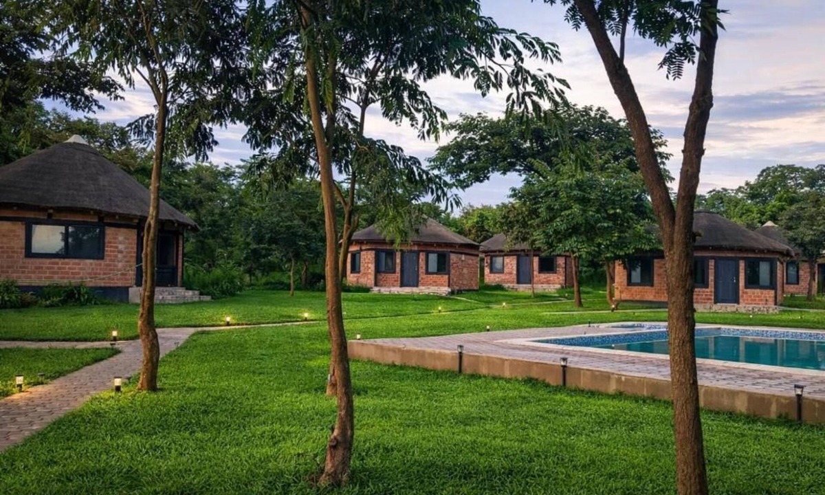 Chililabombwe Cottage | The Hedge Cottages