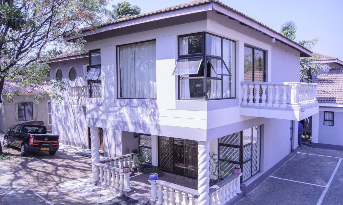 Harare House | The Palace Guest House