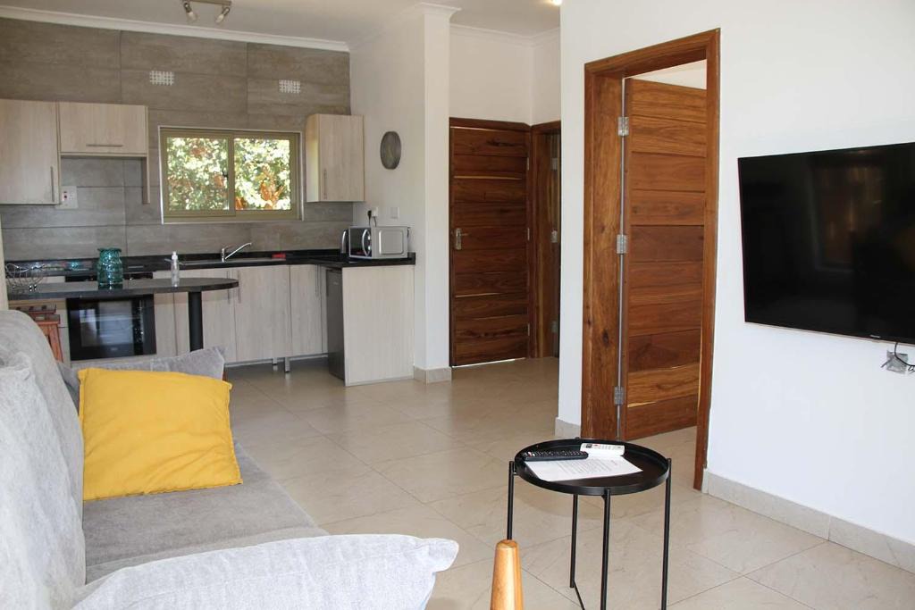 Lusaka Apartment | ! The ranch - Superb serviced apartment with garden