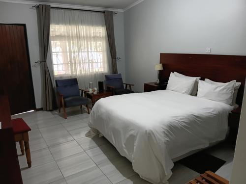 Nyanga Hotel | The Village Inn Hotel, Nyanga