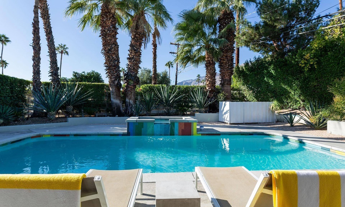 Racquet Club Estates House | This Artful Home. Pool, Hottub, Firepit, Mountain Views.