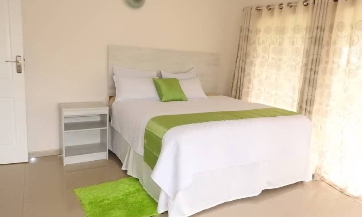 Bulawayo House | Tingompela Guest House