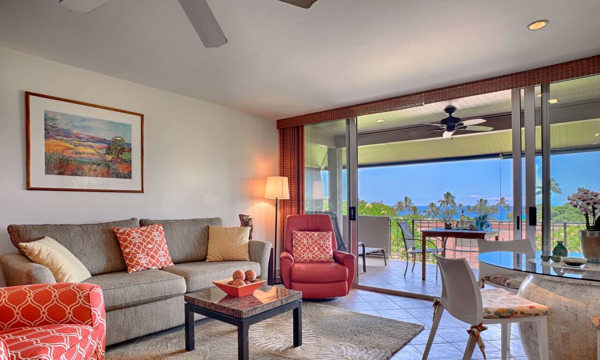 Kaanapali Condo | Top Floor Studio Ocean View, Golf Cart, Beach Cabana, Jacuzzi, Pool