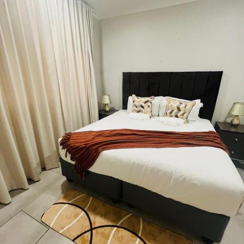 Midlands Apartment | Vic falls luxury Apartment