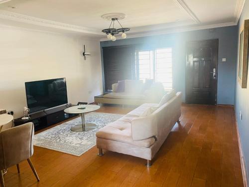 Lusaka Apartment | Villa By Moi