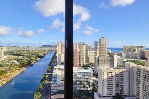 Waikiki Apartment | Waikiki Condo High Floor Views Beaches Convention Center