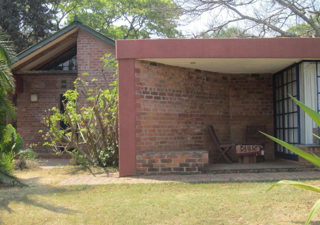 Harare Bed & Breakfast | Weaver Cottages