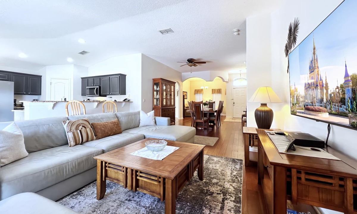 Buena Ventura Lakes House | WOW! Ultimate LAKEVIEW! Relax & Unwind! Close 2 Disney! 3125