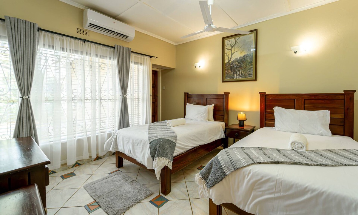 Victoria Falls Villa | Zambezi Family Lodge - Buffalo Room