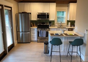 Beautifully decorated 1bdrm carriage house - 8 min walk to downtown Sarasota