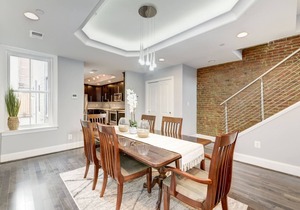 Capitol Hill/US Senate/US Capitol/Monuments. Three Bedroom/2.5Baths. Gorgeous!
