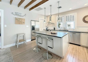 Charming Guesthouse In The Center of Historic Downtown Lewes