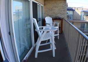 Ocean View from Balcony! Steps to the Beach!