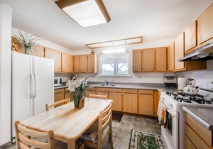 Quiet cul-de-sac house near Volcanoes National Park & golf - snowbird-friendly